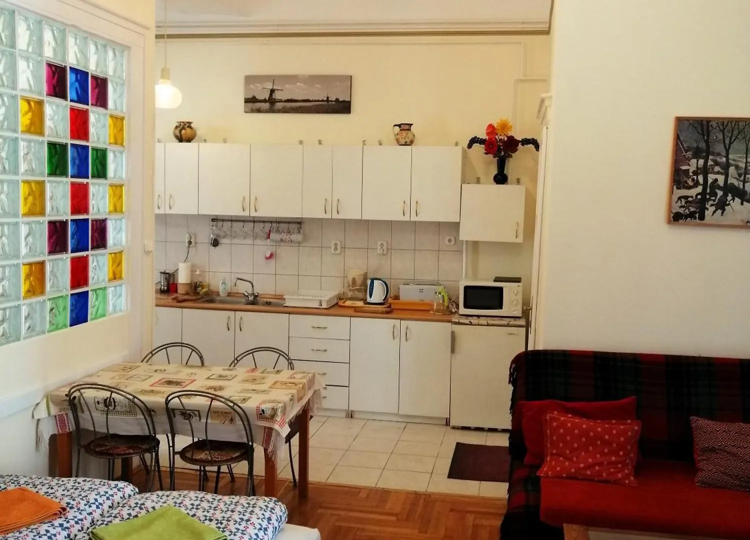 Garibaldi 5 Apartments & Rooms Budapest Hungary