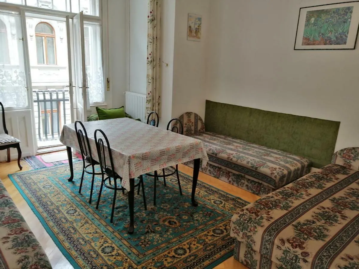 Garibaldi 5 Apartments & Rooms Budapest